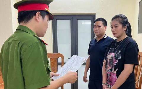 Nữ quái trốn truy nã đặc biệt nguy hiểm bị bắt khi về thăm nhà