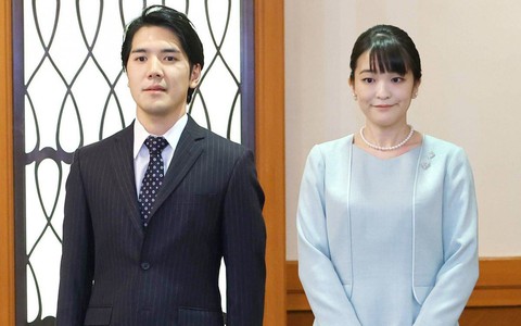 Ba lần ‘lều chõng đi thi’ và kết quả ngọt ngào của cựu ‘phò mã’ Nhật Komuro Kei