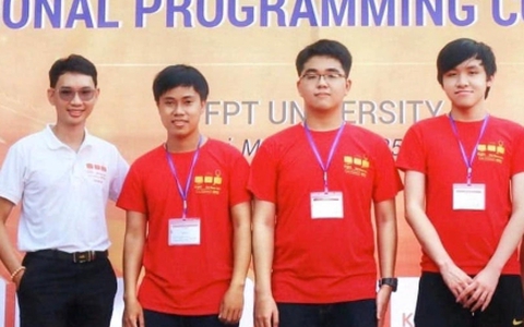 Sinh viên Việt Nam đoạt hạng nhất thế giới tại cuộc thi lập trình sinh viên