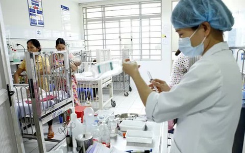 Những lưu ý khi điều trị cúm cho trẻ