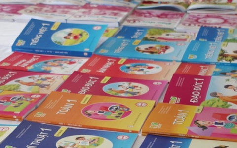 Chuyên gia: Để lọt SGK có "sạn" là có lỗi với thế hệ trẻ