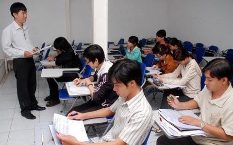 Giảng viên bị phạt 5 đến 10 triệu đồng nếu xúc phạm sinh viên