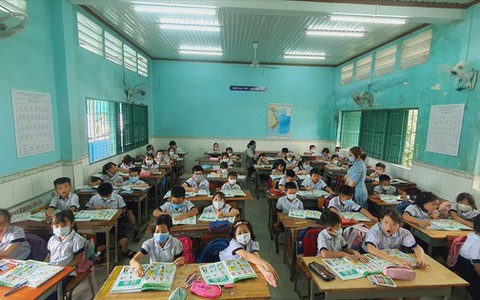 Một tháng sau khai giảng: Ngổn ngang bất cập