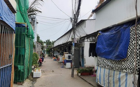 Người giữ trẻ đánh đập bé gái 17 tháng tuổi đến tử vong khai gì với công an?