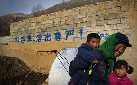 'Làng cái bang số 1 Trung Quốc' không còn hành nghề quỳ gối ăn xin