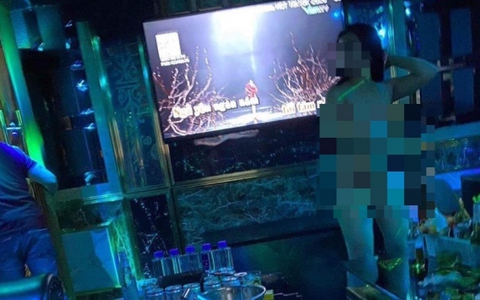 Xác minh hình ảnh nữ nhân viên múa thoát y với khách tại quán karaoke ở Lạng Sơn