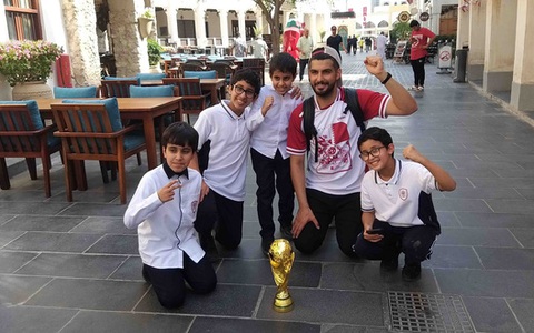 Bóng của kỳ 'World Cup lạ lùng' sắp lăn, tận hưởng thôi