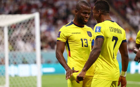 Valencia lập cú đúp, Ecuador hạ chủ nhà Qatar ở trận khai mạc World Cup 2022
