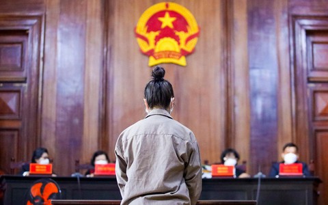Tuyên án tử hình "dì ghẻ" hành hạ bé gái 8 tuổi đến chết
