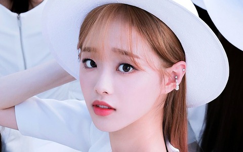 Chuu - Thành viên nổi tiếng nhất LOONA bị gạch tên khỏi nhóm vì lộng quyền, xúc phạm nhân viên