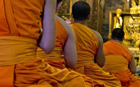 Chùa Thái Lan 'trống rỗng' vì tất cả sư bị đưa đi cai nghiện