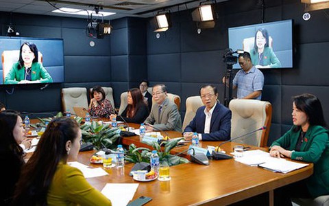 Không thể muốn định giá SGK sao cũng được!