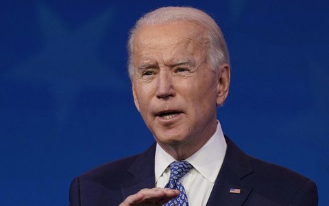 Tổng thống Biden chỉ trích Twitter và Elon Musk