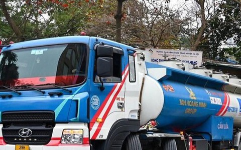 Hà Nội đồng ý cho xe téc chở xăng dầu vào phố cấm 24/24h
