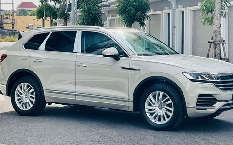 Vừa ra mắt tại Việt Nam, Volkswagen Touareg đã tăng giá 100 triệu đồng