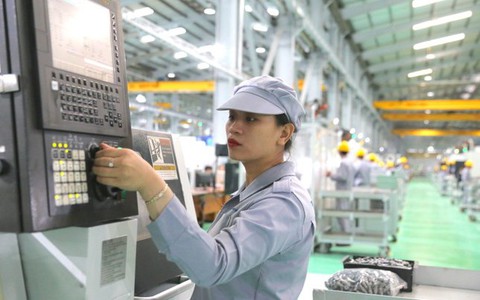 Quảng Nam: Người lao động nhận lương tới 340 triệu đồng/tháng