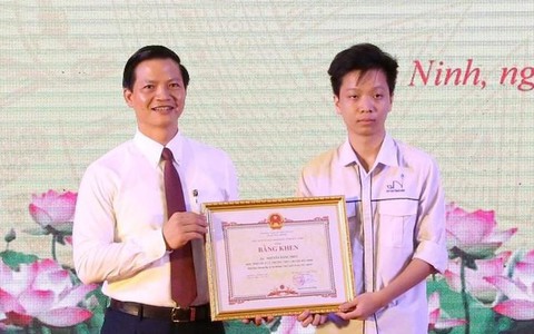 Nam sinh Bắc Ninh giành Huy chương Olympic Vật lý: Nỗ lực rồi 'quả ngọt' sẽ tới