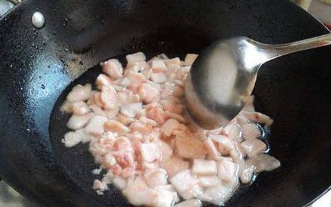 Mạch máu có 9 'nỗi sợ' vào mùa đông, bác sĩ cảnh báo người trên 40 tuổi cần cảnh giác