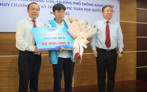Nam sinh giành giải Toán quốc tế mong muốn truyền kiến thức cho khóa sau