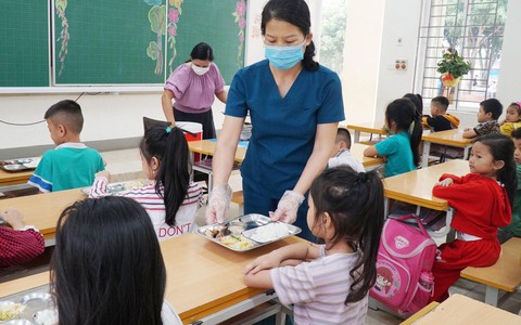 Điểm trường lẻ giữ an toàn thực phẩm bếp ăn bán trú ra sao?