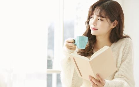 Đọc nhật ký của mẹ kế, tôi cay xè mắt và đưa ra quyết định bất ngờ
