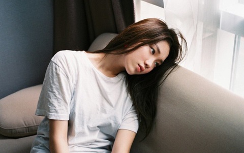 Mới tiêm xong vắc-xin Covid-19 chưa được bao lâu, người phụ nữ nhận tin vui bất ngờ, khẩn khoản cầu cứu bác sĩ 