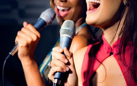 "Hát karaoke giúp phổi khỏe, F0 nhanh khỏi bệnh?": Sự thật được tiết lộ gây bất ngờ!