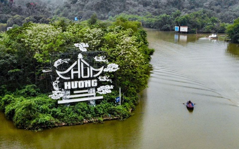 Chùa Hương mở cửa đón du khách từ 16/2