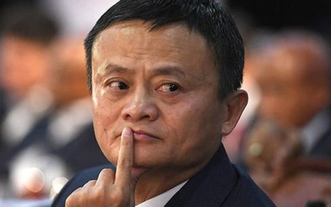 Jack Ma bất lực ngồi nhìn 'đứa con tinh thần' bị cắt xé từng phần: Ant và Alibaba đã buộc phải bán cổ phần tại nhiều công ty, gã khổng lồ ngày nào giờ đang dần teo tóp