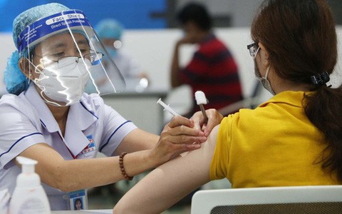 Lưu ý khi sử dụng thuốc người tái nhiễm COVID-19