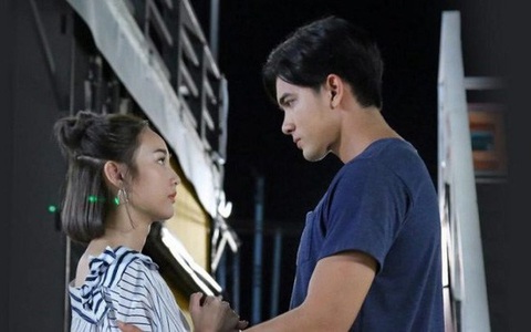 Chuẩn bị xây nhà mới, chị hàng xóm qua chơi nói vui một câu, nào ngờ chồng tôi đùng đùng làm theo khiến tôi lo cuống cả lên
