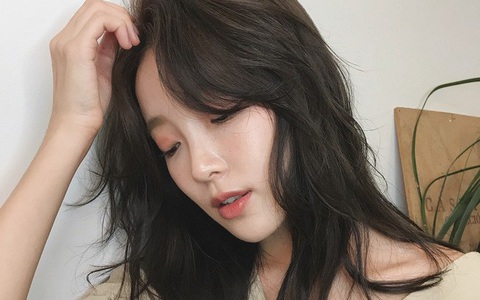 Không phải hậu Covid-19, đây chính là thủ phạm giấu mặt gây rụng tóc cả nắm, hầu như ai cũng phải tiếp xúc hàng ngày