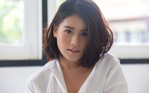 Sau ngày ly dị vợ, anh chủ nhà mò vào phòng ngủ của tôi thì thầm một câu khiến tôi hoảng sợ khóc thét