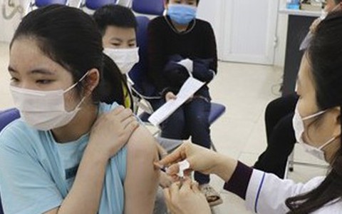 Hà Nội phát hiện 937 ca COVID-19 mới, gần 113.000 trẻ từ 5-11 tuổi đã tiêm vaccine