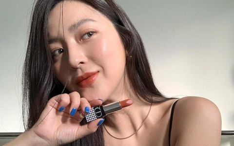 Xu hướng trang điểm nổi bật năm 2022