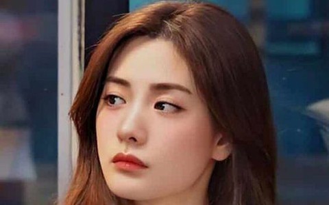 Thấy người phụ nữ bán trái cây ngất xỉu giữa chợ, tôi tận tâm giúp đỡ, nào ngờ chuyện này thay đổi cả vận mệnh của mình