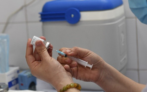 Tiêm vaccine phòng COVID-19 cho trẻ từ 5 tuổi đến dưới 12 tuổi đã mắc COVID-19 sau khi khỏi bệnh ít nhất 3 tháng