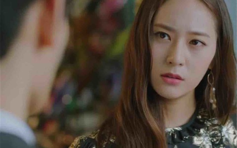 Thấy 'tiểu tam' chễm chệ ngồi trong nhà, tôi nổi cơn tam bành gọi ngay bố mẹ chồng tới xử lý nhưng sự thật sau đó khiến tất cả ngã ngửa