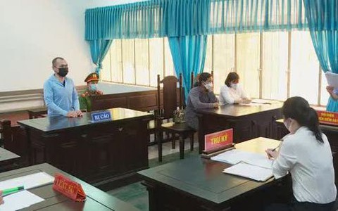 Tuyên án người cha giết con vì cho rằng vợ không thương con