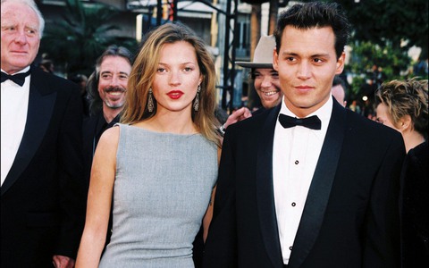 Johnny Depp và chuyện tình 4 năm đầy tiếc nuối với Kate Moss làm nên khái niệm "cặp đôi thời thượng nhất của thập kỷ 90"