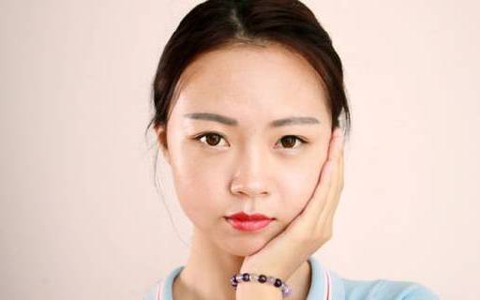 Phụ nữ bị thiếu khí huyết sẽ già nhanh, da rất xấu: 5 biểu hiện này chính là dấu hiệu cảnh báo, khuyến cáo 3 việc nên làm để dưỡng nhan