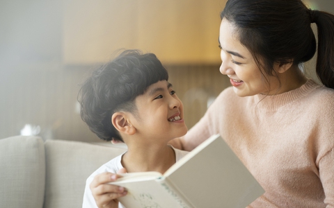 Từ lúc con 3 tuổi đến khi 18 tuổi, những câu chuyện hàng ngày này là BÀI HỌC đắt giá nhất để rèn luyện một đứa trẻ từng bước "cá chép hóa rồng"
