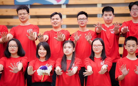 Một trường THCS ở Hà Nội 3 năm liên tiếp có lớp 100% đỗ trường chuyên: Ngó profile của thầy Chủ nhiệm mới thấy khủng