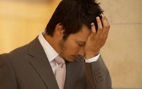 Chịu báo ứng vì bỏ vợ đến với tình nhân xinh đẹp, bây giờ tôi mới thấm lời mẹ vợ nói khi đón cô ấy về nhà