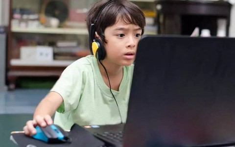 Những đứa trẻ bị cấm và được phép chơi game từ nhỏ có sự KHÁC BIỆT ra sao khi lớn lên? Câu trả lời khiến nhiều bố mẹ bất ngờ