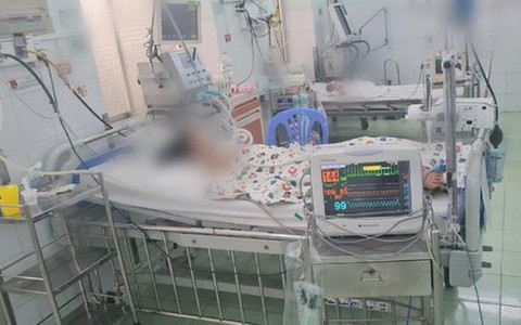 Bé gái hôn mê sau 26 ngày mổ ruột thừa: Giám đốc trung tâm y tế lên tiếng