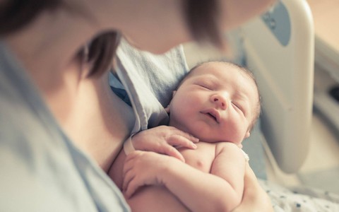 Không phải trí thông minh, đây mới là 3 sự khác biệt điển hình nhất giữa trẻ sinh thường và sinh mổ