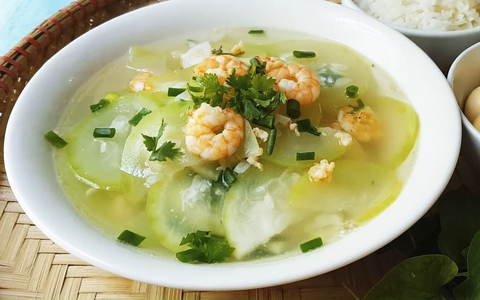 Trời nóng ăn món canh này là chuẩn bài: Nấu chưa tới 20 phút là xong mà đưa cơm xuất sắc!