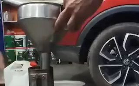 Công an vào cuộc điều tra vụ "đổ 500 nghìn xăng, hút ra chỉ được 9,5 lít"