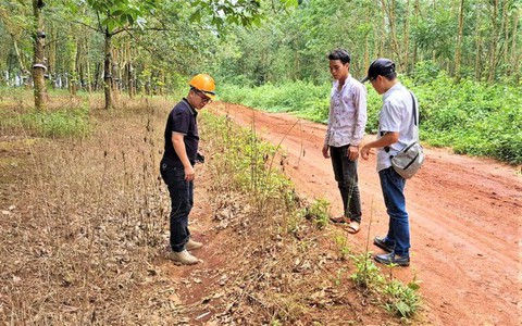 Tạm giữ đối tượng châm lửa đốt chân bé trai 8 tuổi ở Đắk Lắk